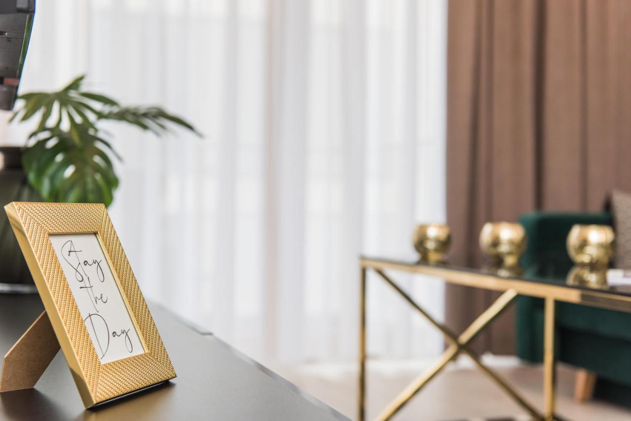 Bed&Bath Luxury Apartments Cracovia Esterno foto